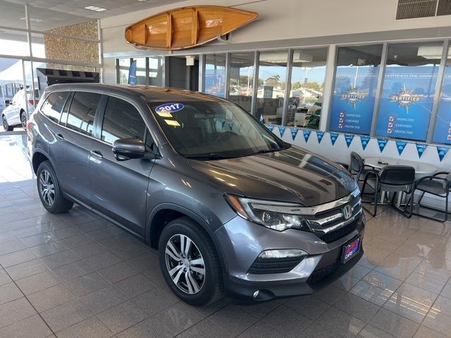 Honda Pilot Vehicle Full-screen Gallery Image 02