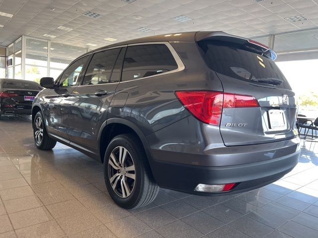 Honda Pilot Vehicle Full-screen Gallery Image 12