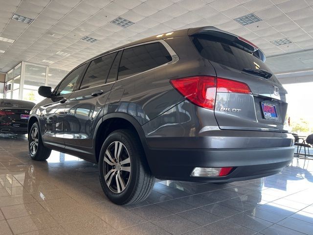 Honda Pilot Vehicle Full-screen Gallery Image 13
