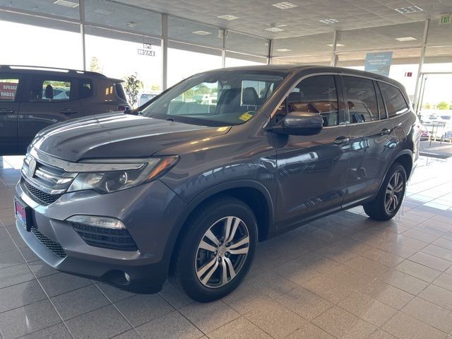 Honda Pilot Vehicle Full-screen Gallery Image 16
