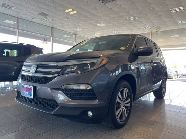 Honda Pilot Vehicle Full-screen Gallery Image 17