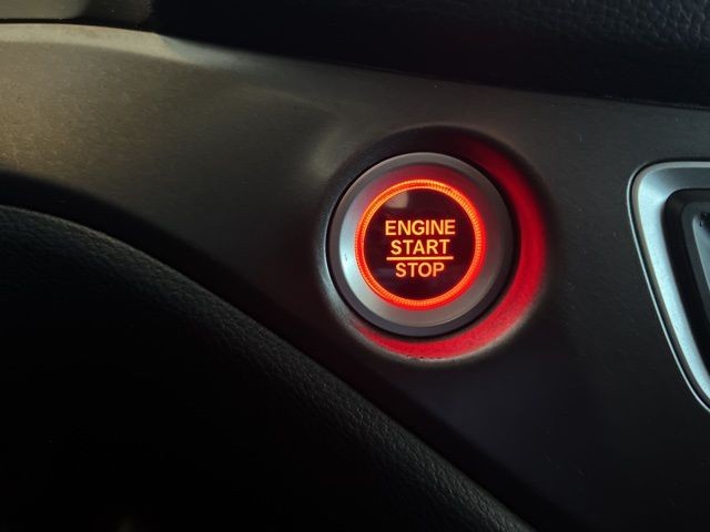 Honda Pilot Vehicle Full-screen Gallery Image 33