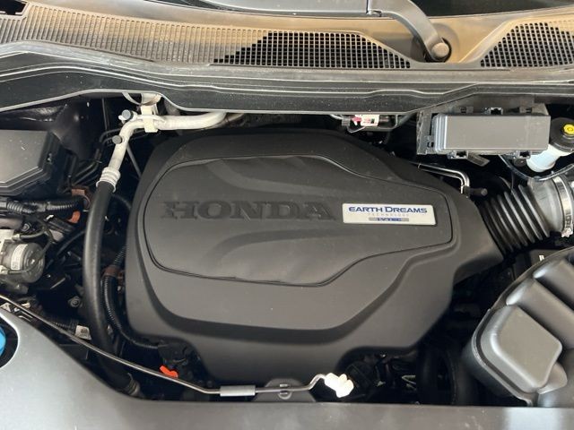 Honda Pilot Vehicle Full-screen Gallery Image 35