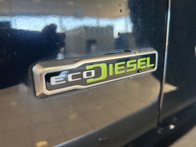 Jeep Wrangler Vehicle Full-screen Gallery Image 38