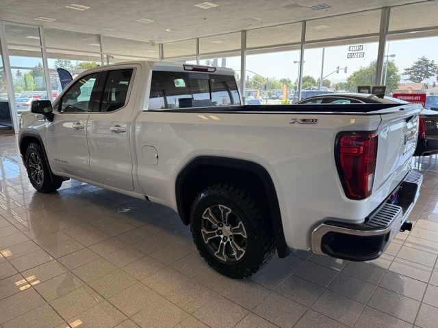 GMC Sierra 1500 Vehicle Full-screen Gallery Image 06