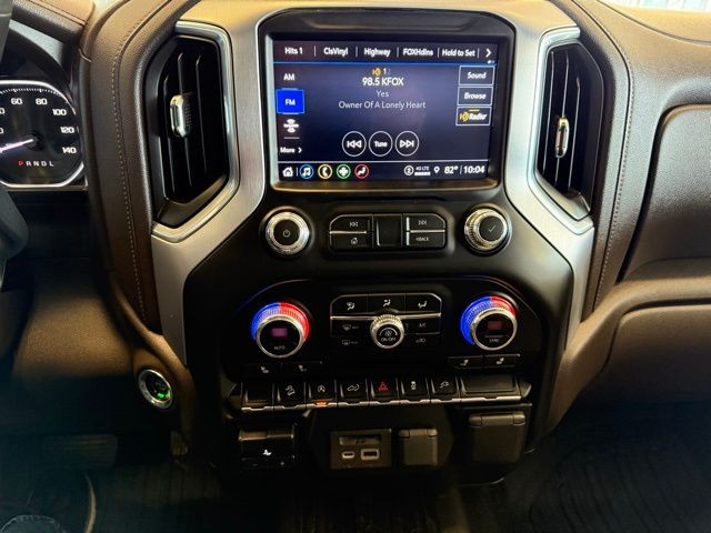 GMC Sierra 1500 Vehicle Full-screen Gallery Image 16