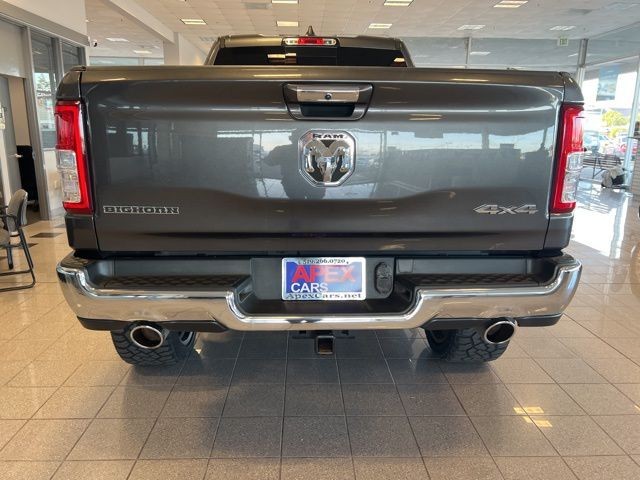 Ram 1500 Vehicle Full-screen Gallery Image 08