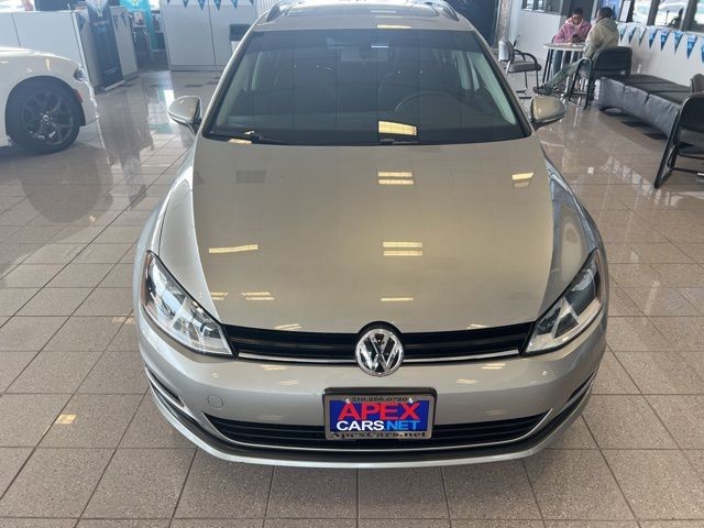 Volkswagen Golf SportWagen Vehicle Full-screen Gallery Image 19