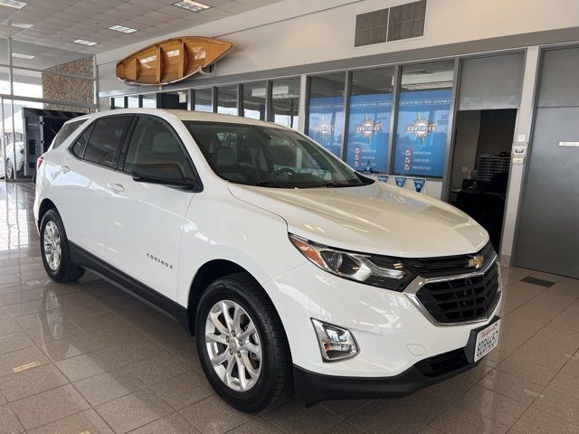 Chevrolet Equinox Vehicle Full-screen Gallery Image 03