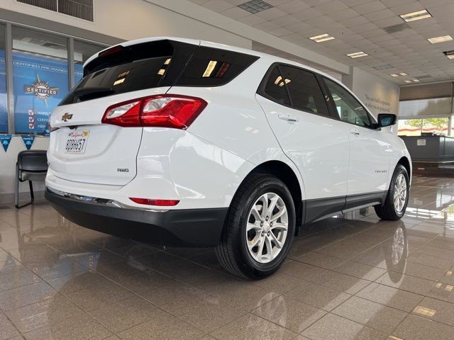 Chevrolet Equinox Vehicle Full-screen Gallery Image 07