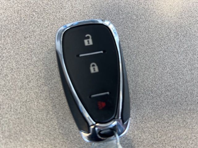 Chevrolet Equinox Vehicle Full-screen Gallery Image 36