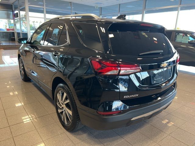 Chevrolet Equinox Vehicle Full-screen Gallery Image 11