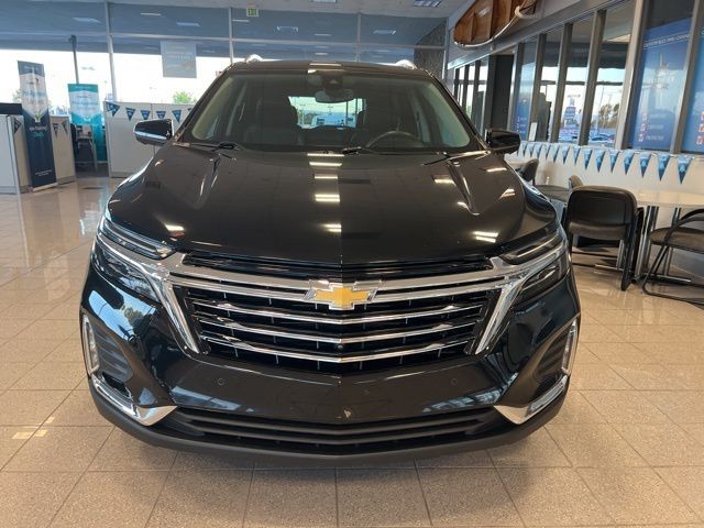 Chevrolet Equinox Vehicle Full-screen Gallery Image 18