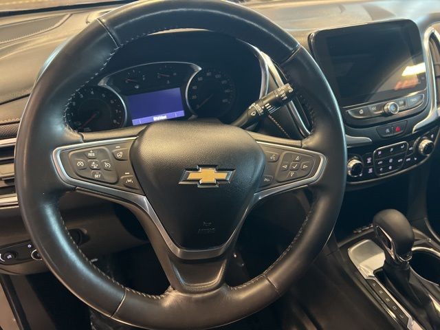 Chevrolet Equinox Vehicle Full-screen Gallery Image 23