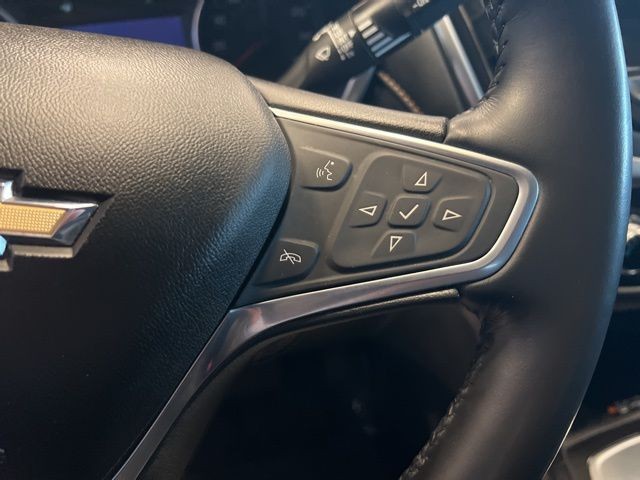 Chevrolet Equinox Vehicle Full-screen Gallery Image 25