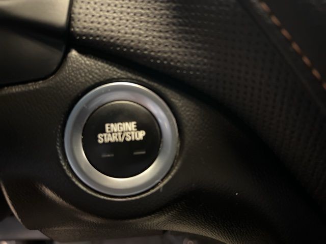 Chevrolet Equinox Vehicle Full-screen Gallery Image 28