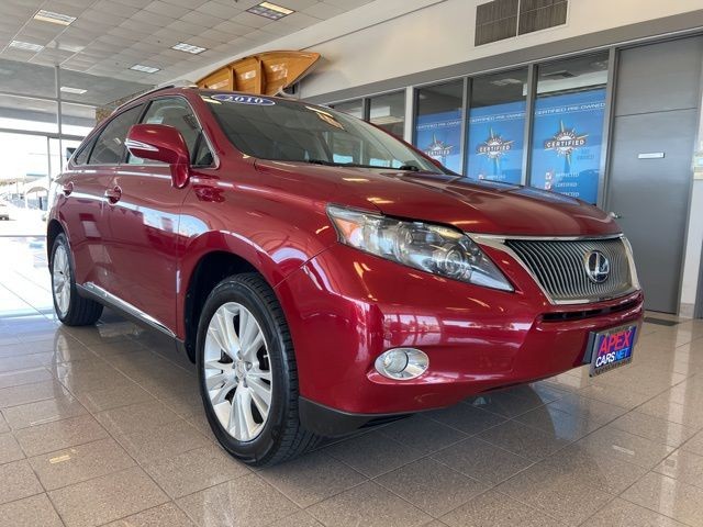 Lexus RX 450h Vehicle Full-screen Gallery Image 03