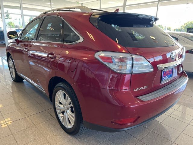 Lexus RX 450h Vehicle Full-screen Gallery Image 11