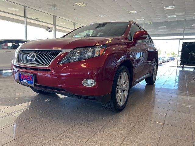 Lexus RX 450h Vehicle Full-screen Gallery Image 16