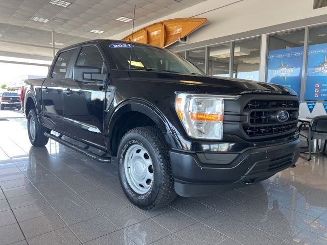 Ford F-150 Vehicle Full-screen Gallery Image 03