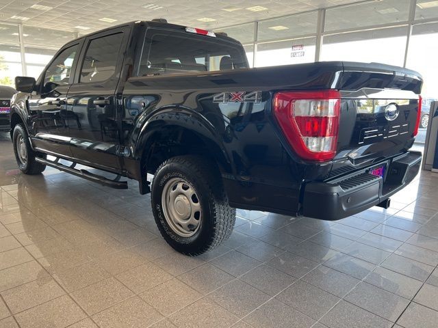 Ford F-150 Vehicle Full-screen Gallery Image 13