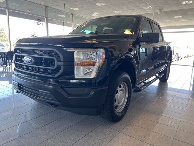 Ford F-150 Vehicle Full-screen Gallery Image 17