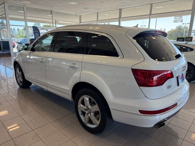 Audi Q7 Vehicle Full-screen Gallery Image 05