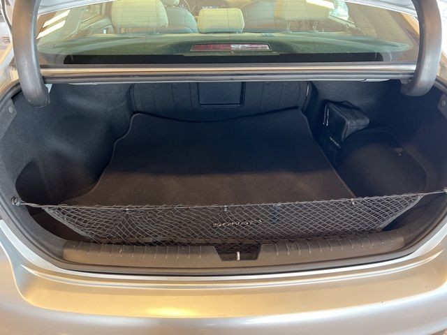 Hyundai Sonata Hybrid Vehicle Full-screen Gallery Image 32