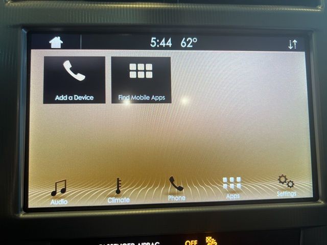 Lincoln MKZ Vehicle Full-screen Gallery Image 25