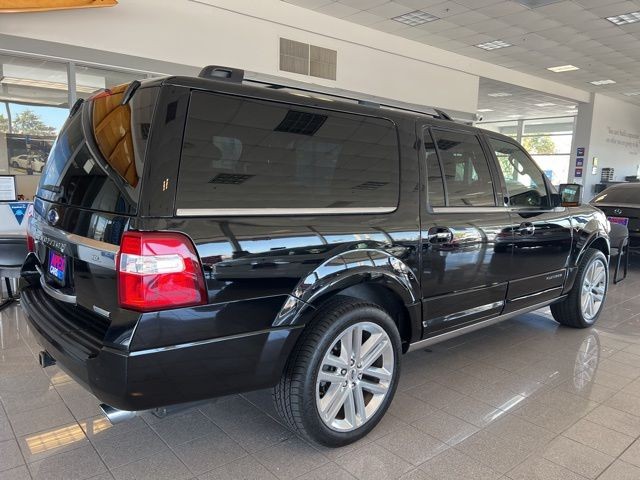 Ford Expedition EL Vehicle Full-screen Gallery Image 06