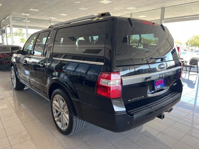 Ford Expedition EL Vehicle Full-screen Gallery Image 11
