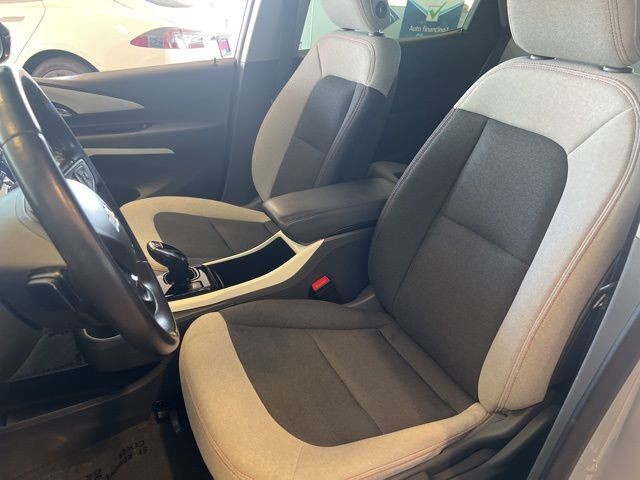 Chevrolet Bolt EV Vehicle Full-screen Gallery Image 33