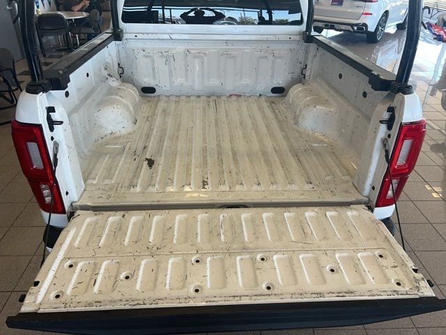 Ford Ranger Vehicle Full-screen Gallery Image 10