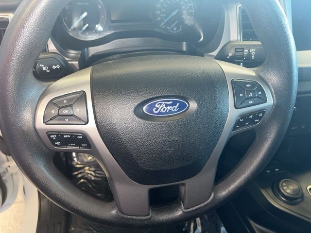 Ford Ranger Vehicle Full-screen Gallery Image 22
