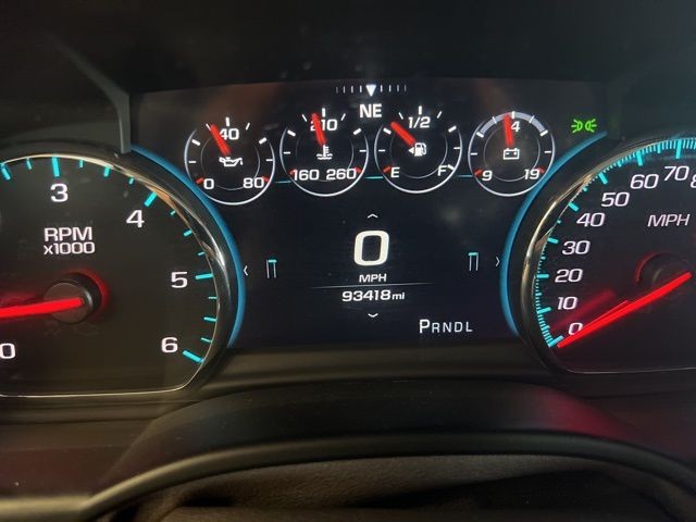 GMC Yukon Vehicle Full-screen Gallery Image 29