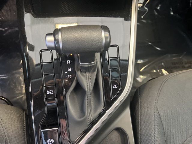 Kia Niro Vehicle Full-screen Gallery Image 27