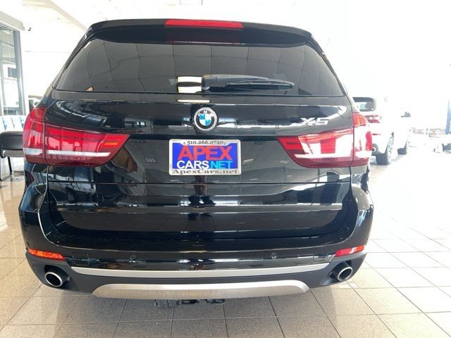 BMW X5 Vehicle Full-screen Gallery Image 08