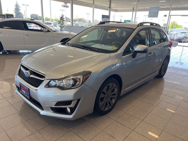 Subaru Impreza Wagon Vehicle Full-screen Gallery Image 14