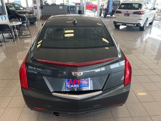 Cadillac ATS Sedan Vehicle Full-screen Gallery Image 09