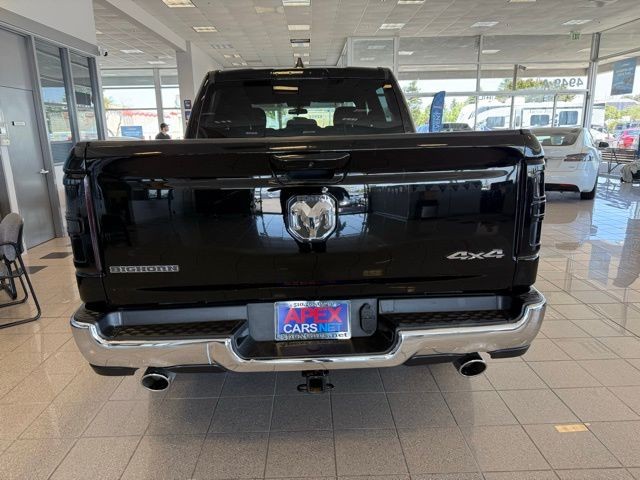 Ram 1500 Vehicle Full-screen Gallery Image 04
