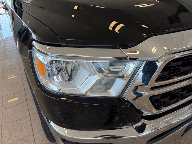 Ram 1500 Vehicle Full-screen Gallery Image 10