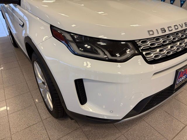 Land Rover Discovery Sport Vehicle Full-screen Gallery Image 08
