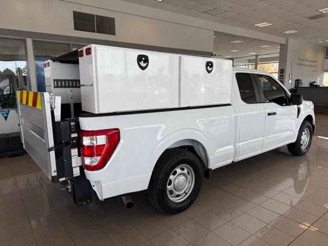 Ford F-150 Vehicle Full-screen Gallery Image 03