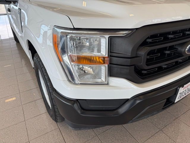 Ford F-150 Vehicle Full-screen Gallery Image 19