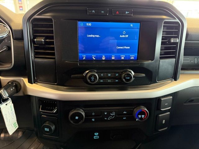 Ford F-150 Vehicle Full-screen Gallery Image 26