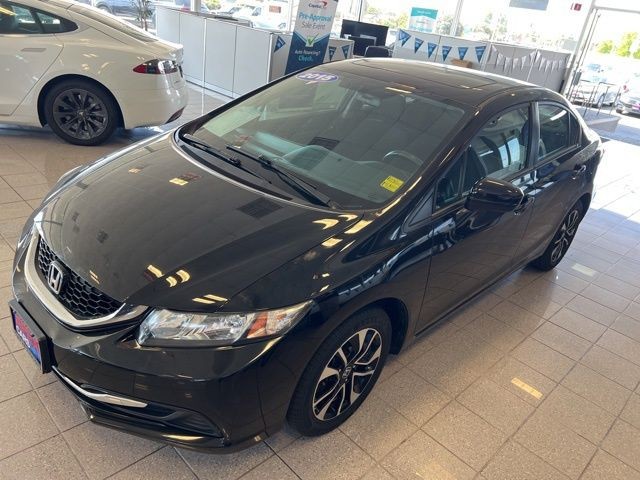 Honda Civic Sedan Vehicle Full-screen Gallery Image 15