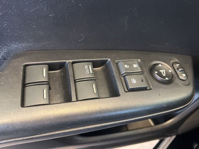 Honda Civic Sedan Vehicle Full-screen Gallery Image 36
