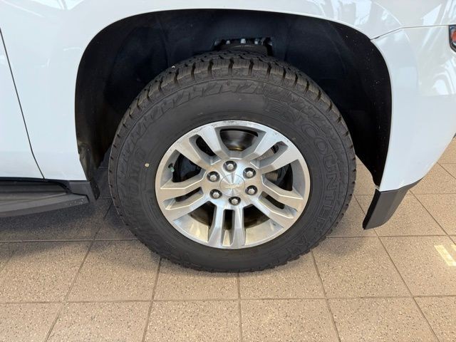 Chevrolet Tahoe Vehicle Full-screen Gallery Image 10