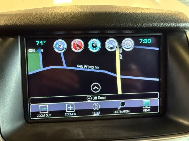 Chevrolet Tahoe Vehicle Full-screen Gallery Image 15