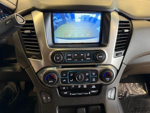 Chevrolet Tahoe Vehicle Full-screen Gallery Image 16